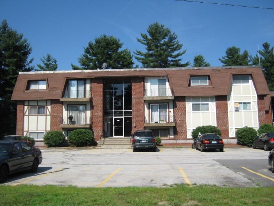 112 Capital Hill Dr unit I-112, Londonderry, NH 03053 - photo 1