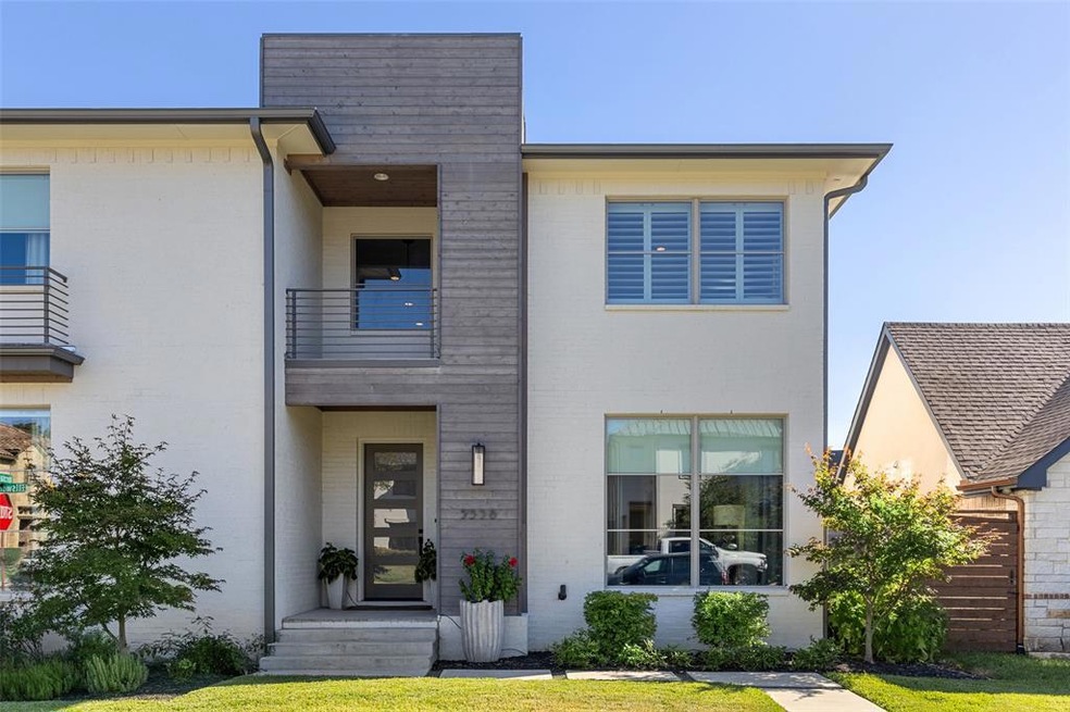 5538 Ellsworth Ave, Dallas, TX 75206 - photo 1