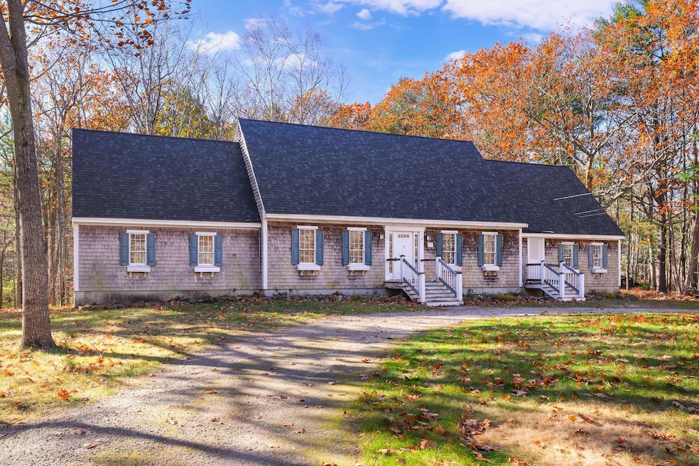 131 Seabury Rd, York, ME 03909 - photo 1