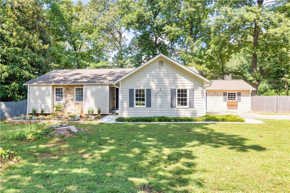 1038 Olde Hinge Way, Snellville, GA 30078 - photo 1