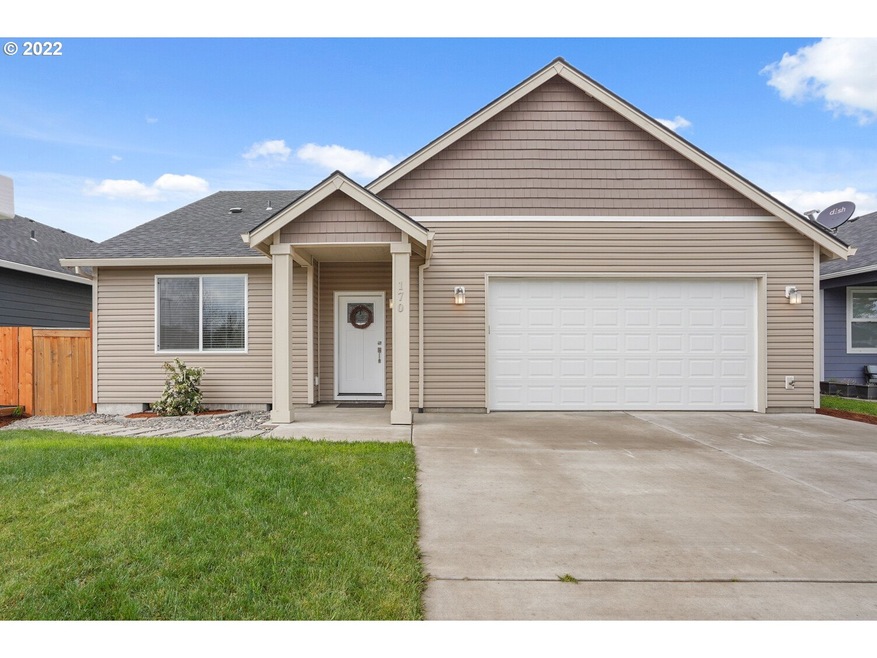 170 N Hezzie Ln, Molalla, OR 97038 - photo 1