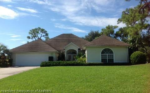 24 Meadowlake Cir N, Lake Placid, FL 33852 - photo 1