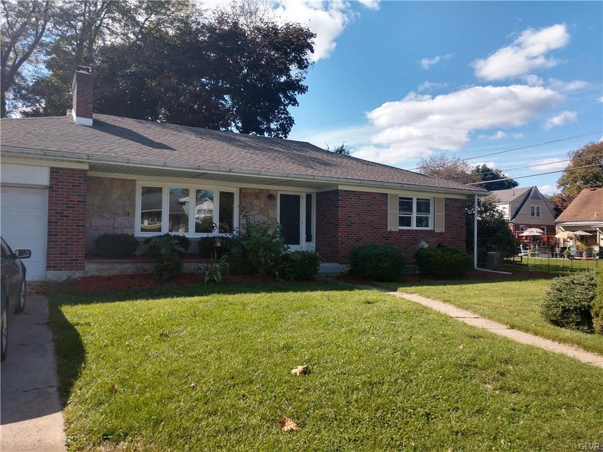 834 N Marshall St, Allentown, PA 18104 - photo 1