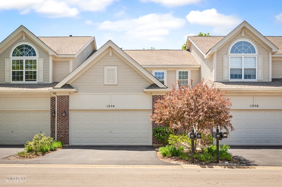 For Sale $425,000 • Co-Listing Agent
