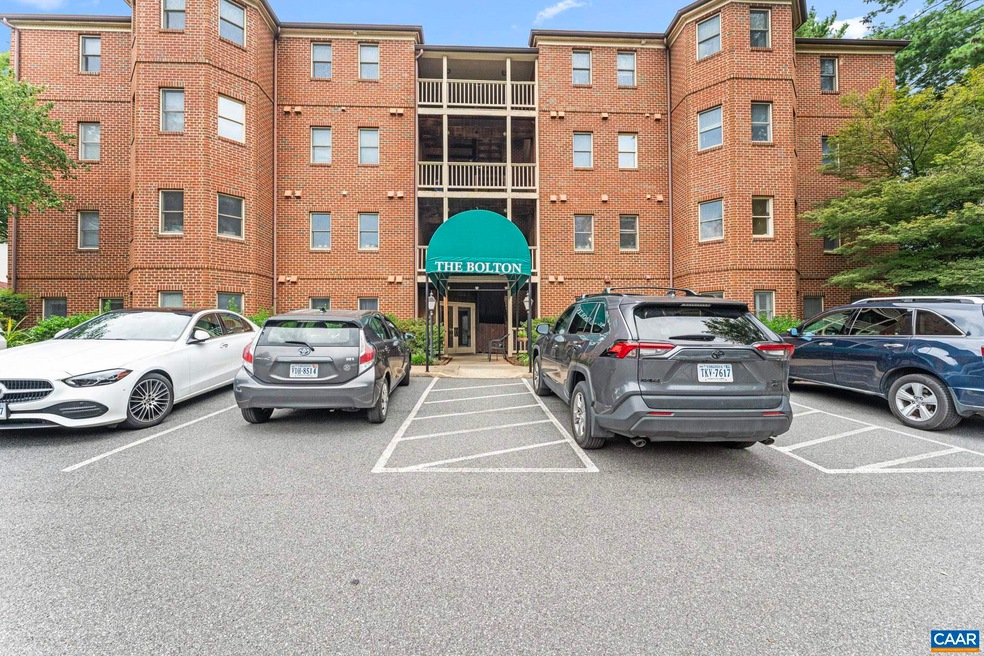 1325 Branchlands Dr unit D, Charlottesville, VA 22901 - photo 1