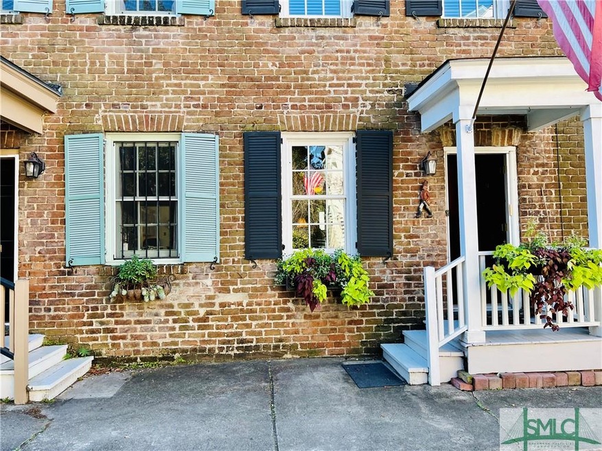 517 E Perry St, Savannah, GA 31401 - photo 1