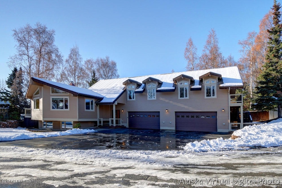 Exciting addition & rebuilt Huffman home
