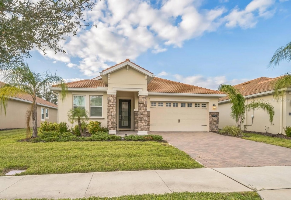 8907 Fallen Oak Dr, Davenport, FL 33896 - photo 1