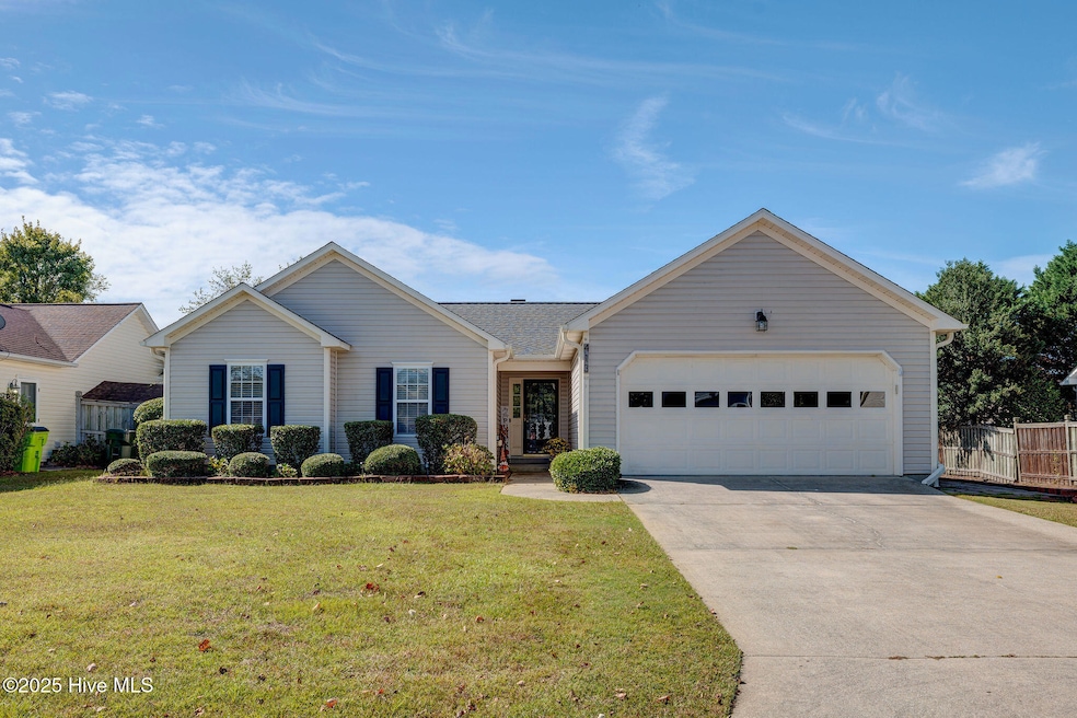 413 Point View Ct, Wilmington, NC 28411 - photo 1