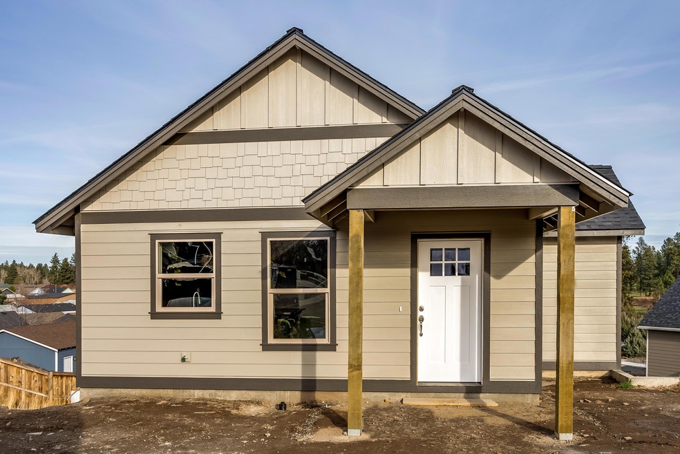 20134 Carson Creek Ct unit Lot 52, Bend, OR 97702 - photo 1