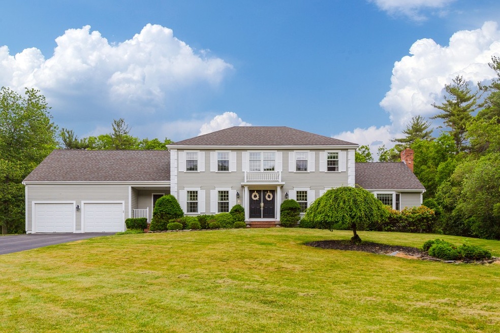 32 Heather Dr, Cohasset, MA 02025 - photo 1