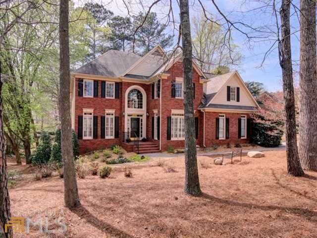 4610 Wickford Cir NE, Roswell, GA 30075 - photo 1