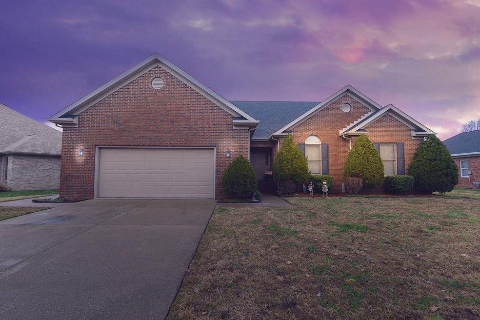 4005 Pine Lake Ct, Owensboro, KY 42303 - photo 1