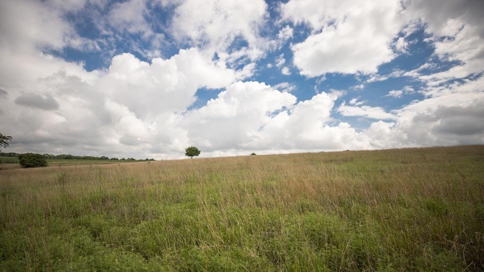 00000 160th Rd unit X4 Rd, Denison, KS 66419 - photo 1