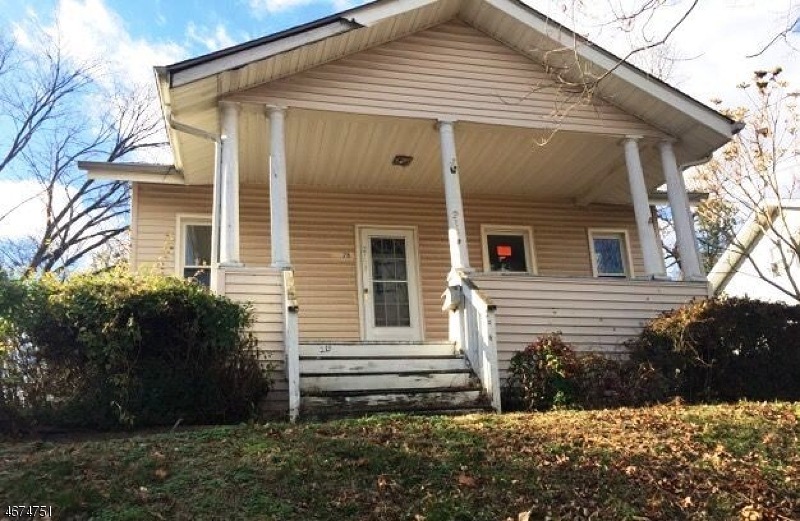 215 East St, Bound Brook, NJ 08805 - photo 1