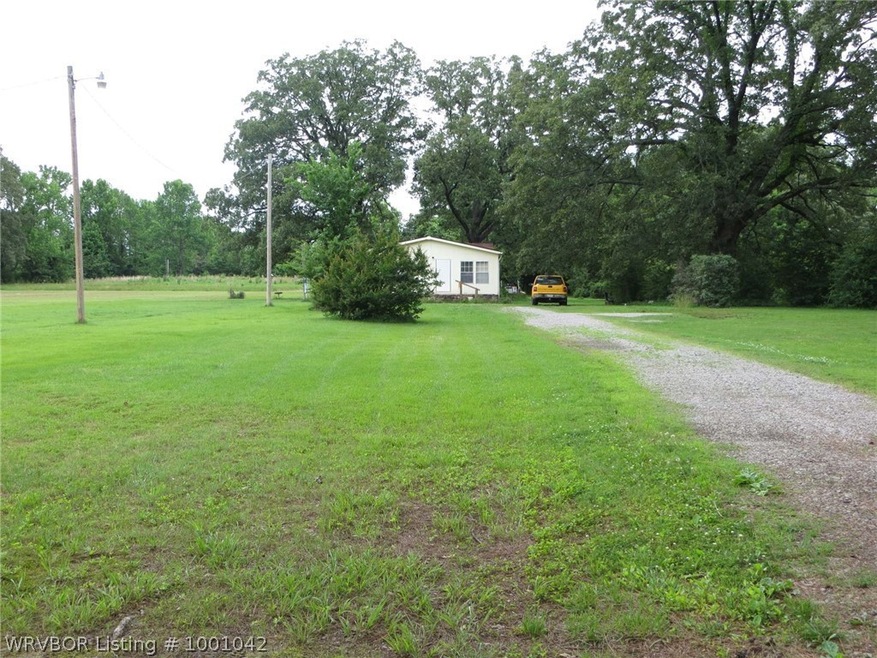 2116 Connection Rd, Mulberry, AR 72947 - photo 1