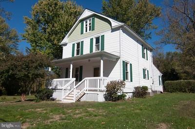 452 Knoxville Rd, Knoxville, MD 21758 - photo 1