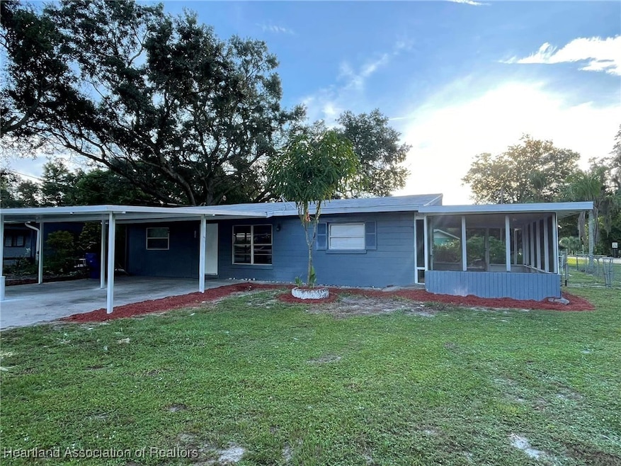 123 Leona Dr, Sebring, FL 33875 - photo 1