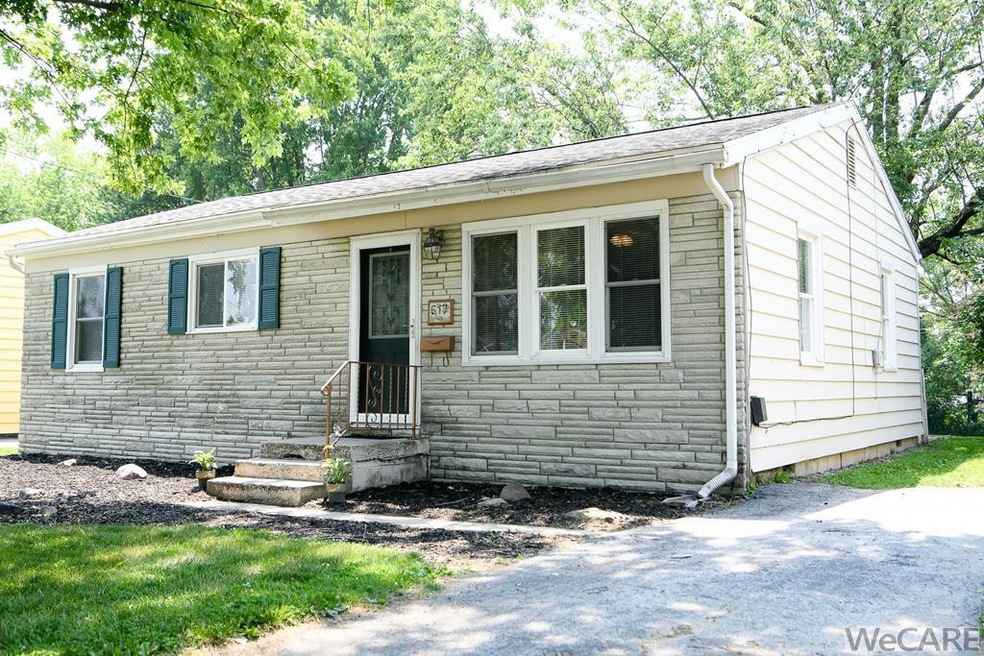 617 College St, Findlay, OH 45840 - photo 1