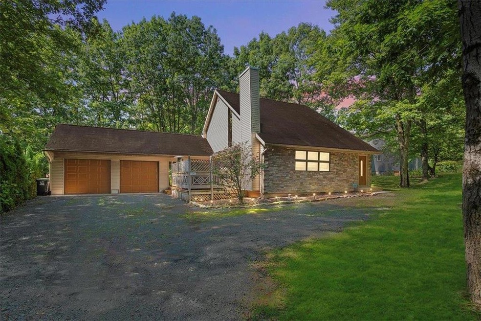 28 Heath Ln unit L9, Mount Pocono, PA 18344 - photo 1