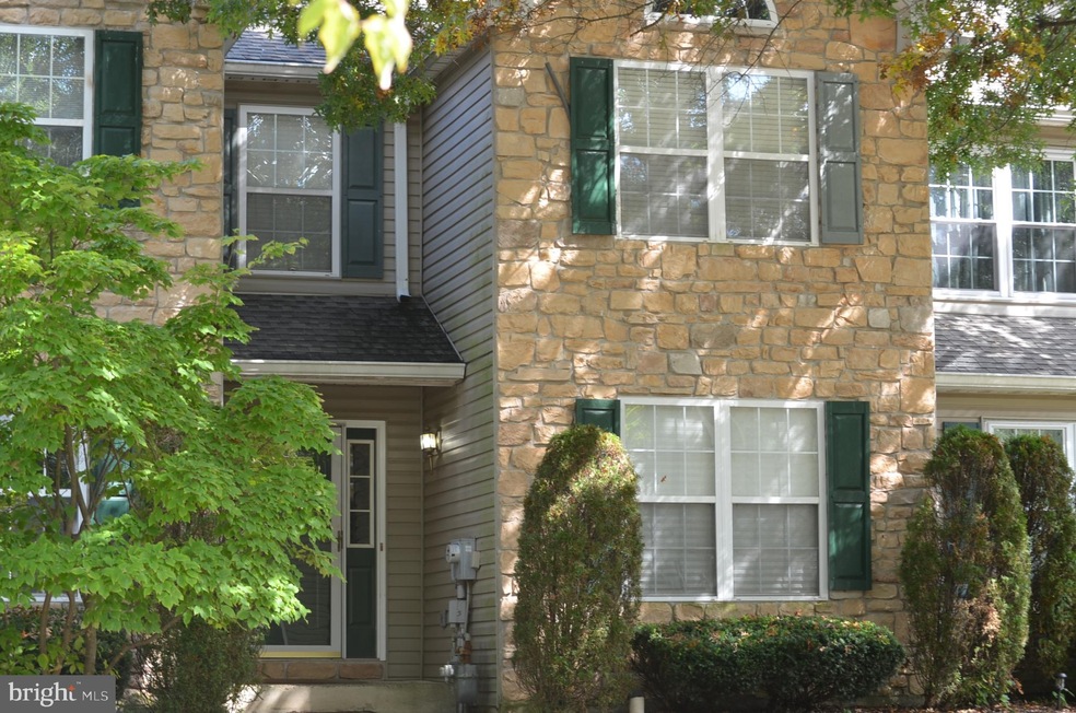 760 Doe Ct, Royersford, PA 19468 - photo 1