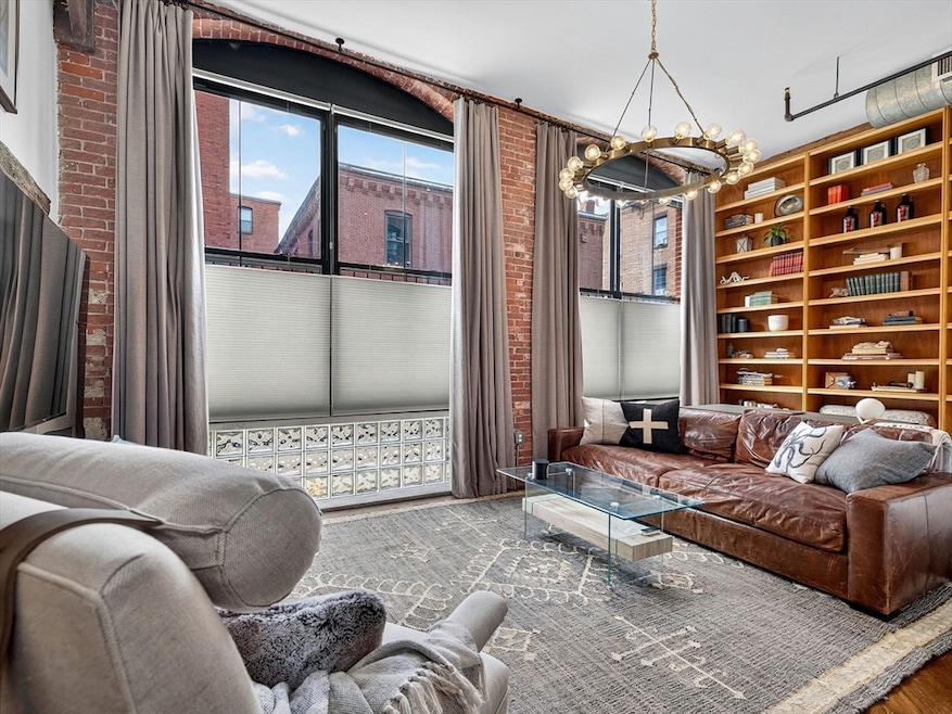 172 Green St unit 1, Boston, MA 02130 - photo 1