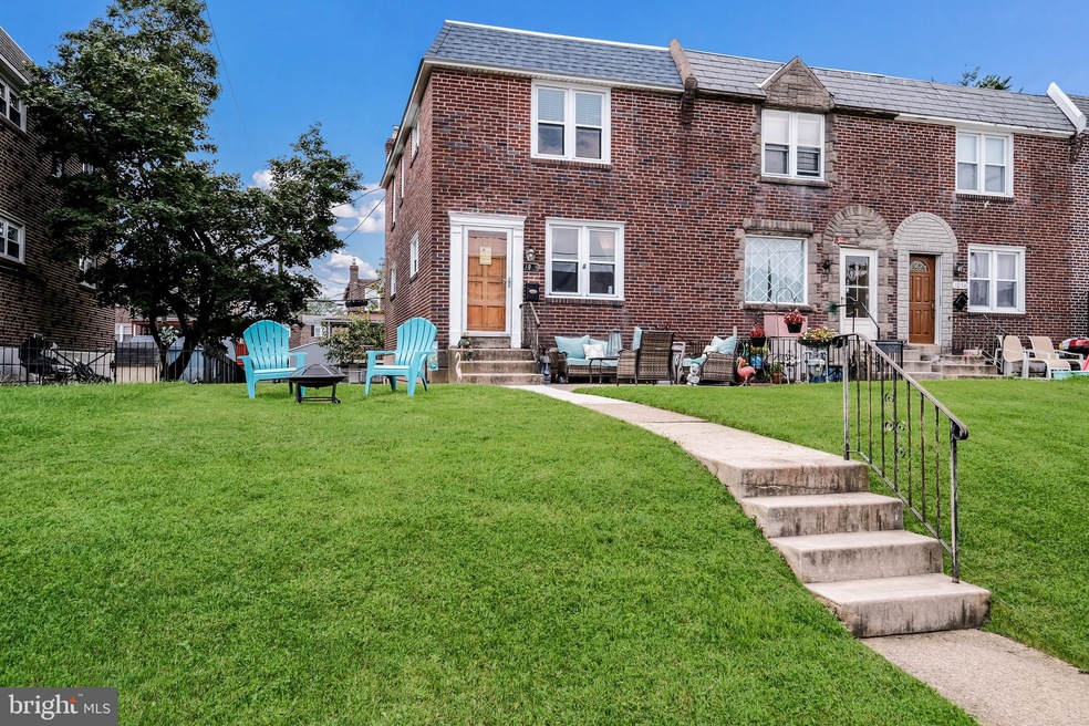 1054 Cedarwood Rd, Glenolden, PA 19036 - photo 1