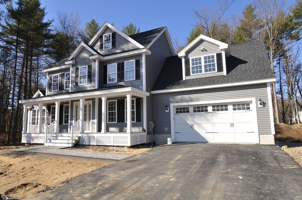 18 Bacon St, Pepperell, MA 01463 - photo 1