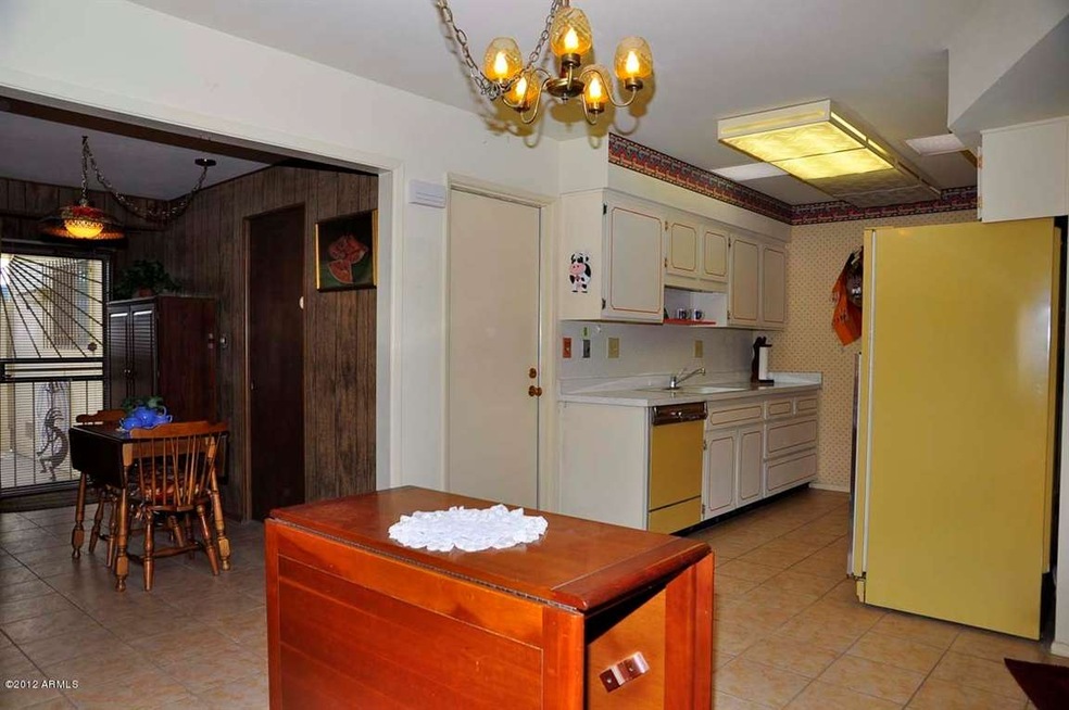 Braekfast Room-Kitchen