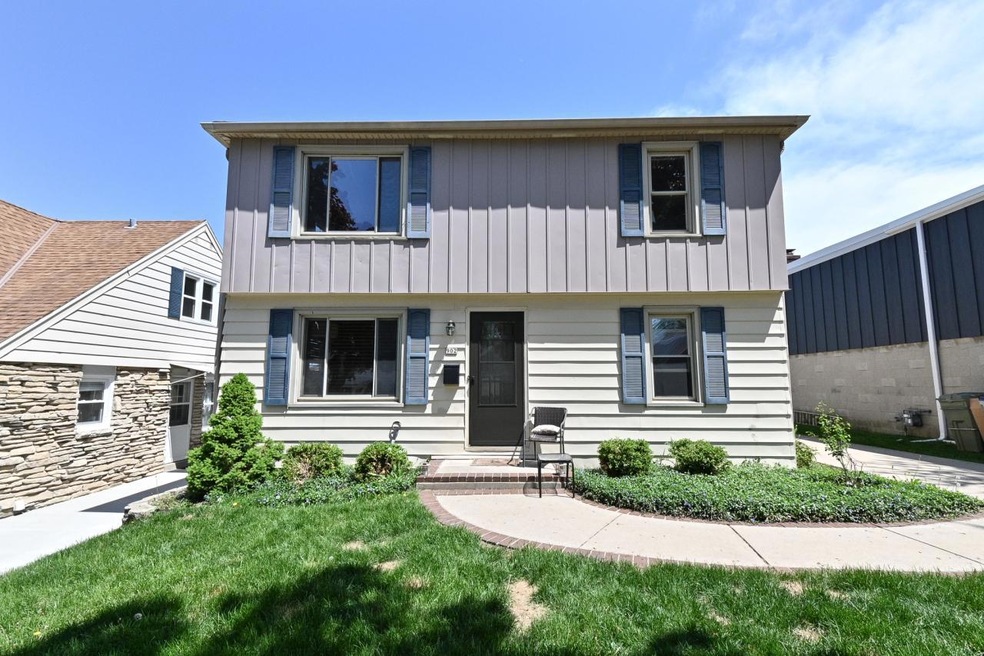 33 Duplex