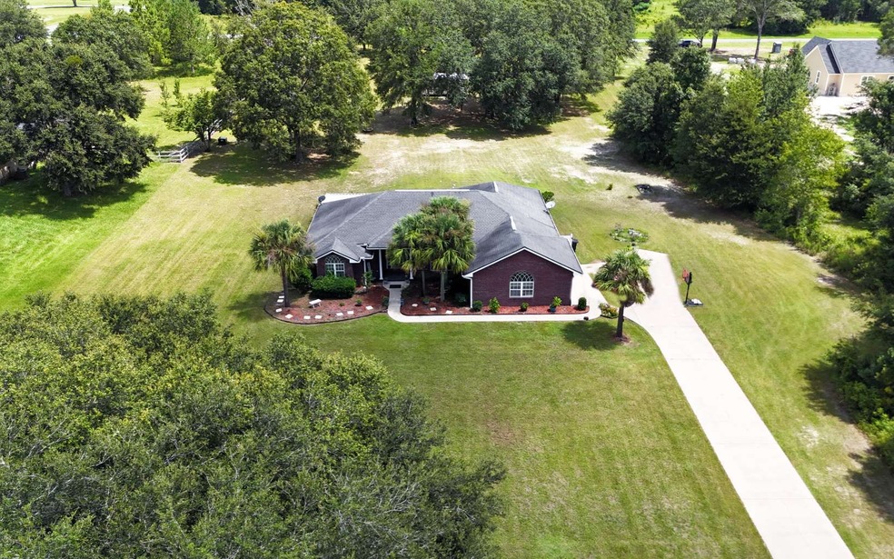 647 SW Hill Creek Dr, Lake City, FL 32025 - photo 1