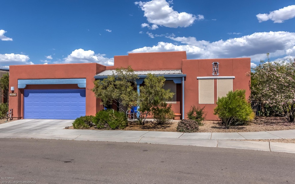 01 Front of Home-5894 bal