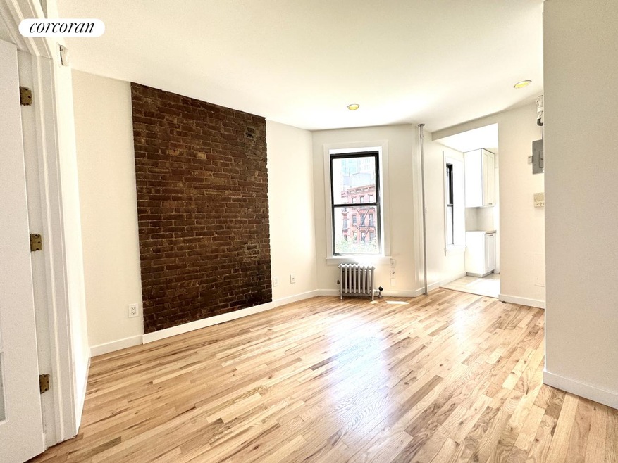 80 Thompson St unit 17, New York, NY 10012 - photo 1