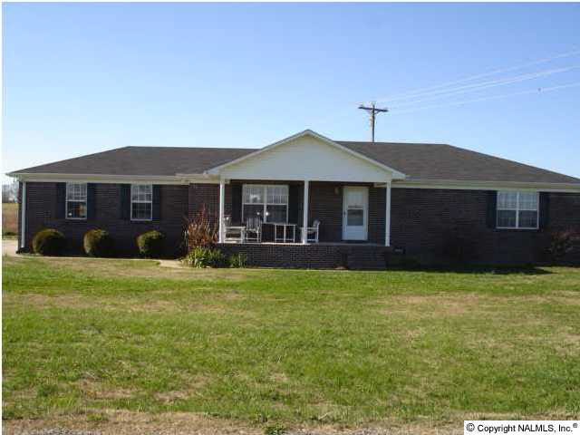 View of the front of the home