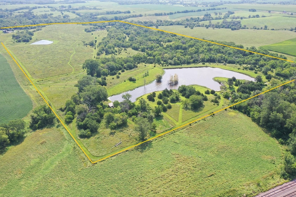 53737 265th Ave, Chariton, IA 50049 - photo 1