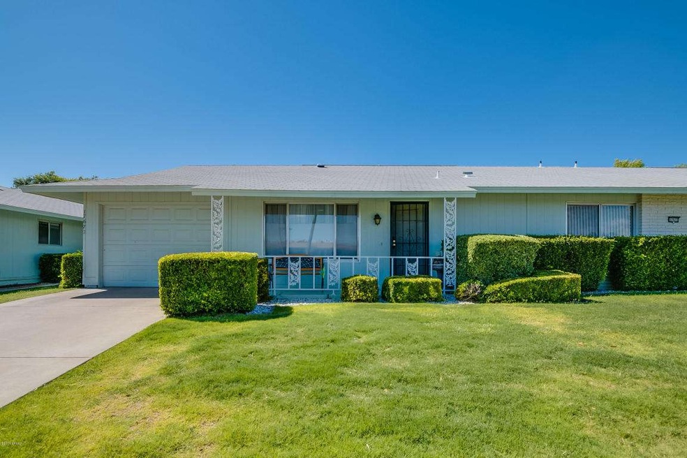 17672 N Del Webb Blvd unit 42, Sun City, AZ 85373 - photo 1