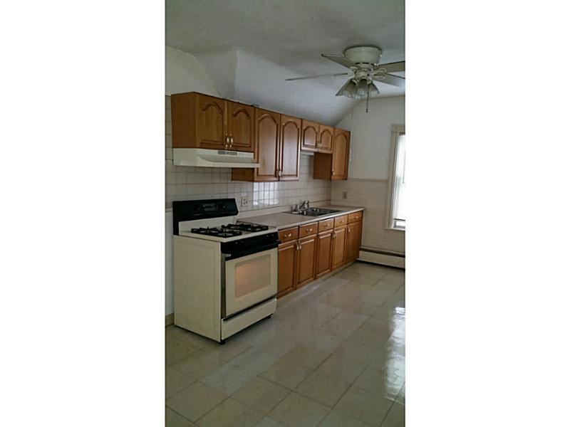 24 Heaton St, Pawtucket, RI 02860 - photo 1