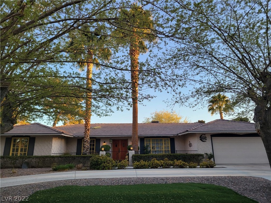 3689 N Rosecrest Cir, Las Vegas, NV 89121 - photo 1