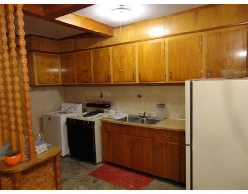 50 York St unit 1S, Fall River, MA 02721 - photo 1