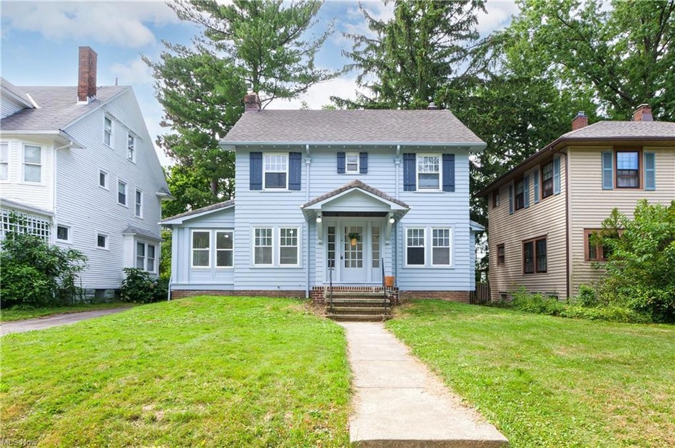 3340 Berkeley Rd, Cleveland, OH 44118 - photo 1