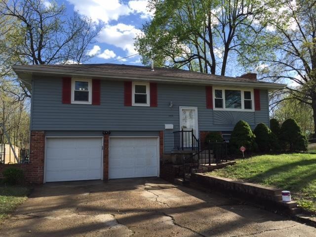 1416 NW A St, Blue Springs, MO 64015 - photo 1