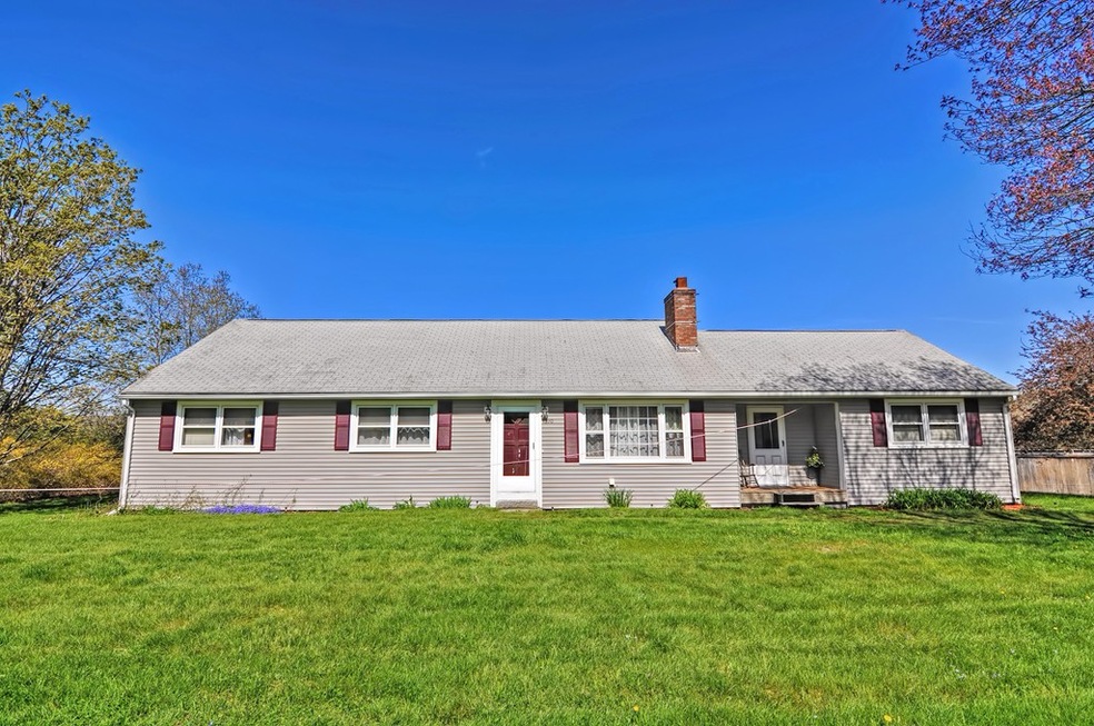 320 N Brookfield Rd, Barre, MA 01005 - photo 1