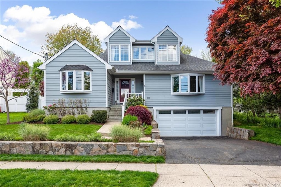 288 S Pine Creek Rd, Fairfield, CT 06824 - photo 1