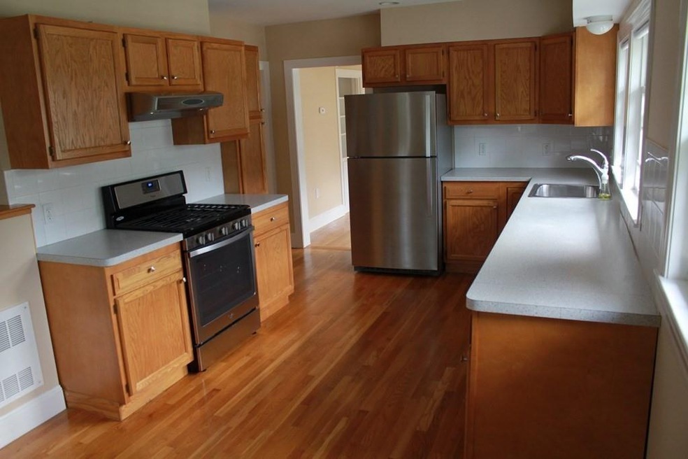 11 Harvard Rd unit 1, Belmont, MA 02478 - photo 1