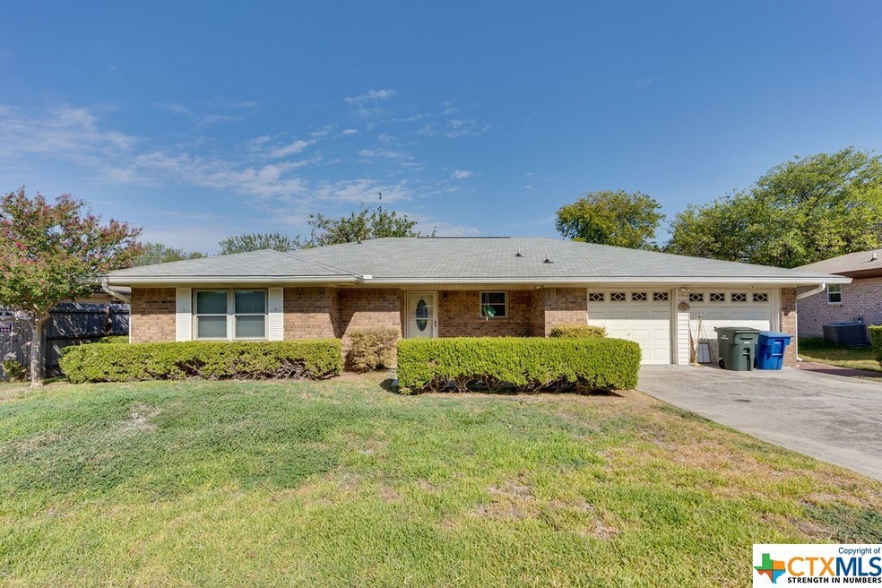 615 N 19th St, Copperas Cove, TX 76522 - photo 1