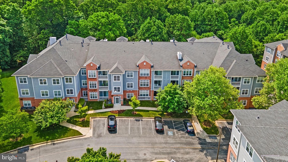 9109 Groffs Mill Dr, Owings Mills, MD 21117 - photo 1