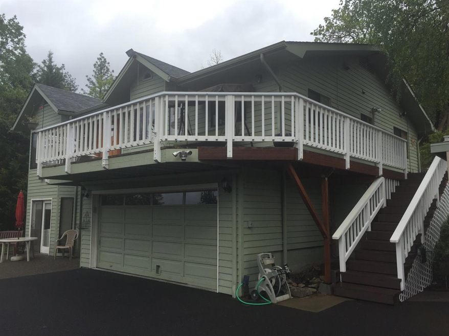 740 Manzanita Dr, Rogue River, OR 97537 - photo 1