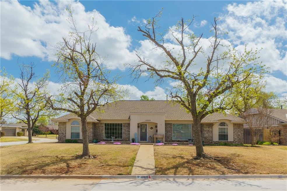 12020 Camelot Dr, Oklahoma City, OK 73120 - photo 1