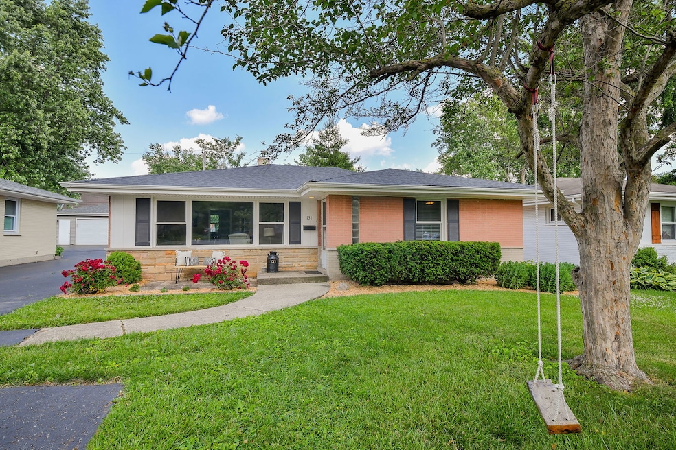 131 N Pierce Ave, Wheaton, IL 60187 - photo 1