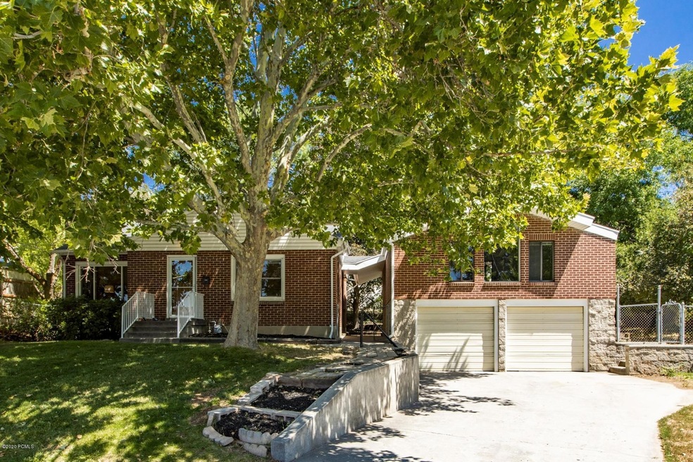 29_Exterior_1800x1200_3541460